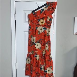Beautiful floral one shoulder midi dress UO